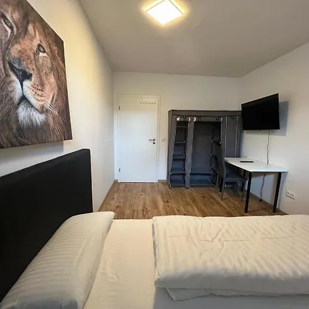 K2 Geraeumige Monteur Mit 2 Schlafzimmern Apartment Hannover
