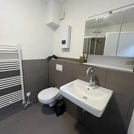 Apartment K2 Geraeumige Monteur Mit 2 Schlafzimmern Hannover